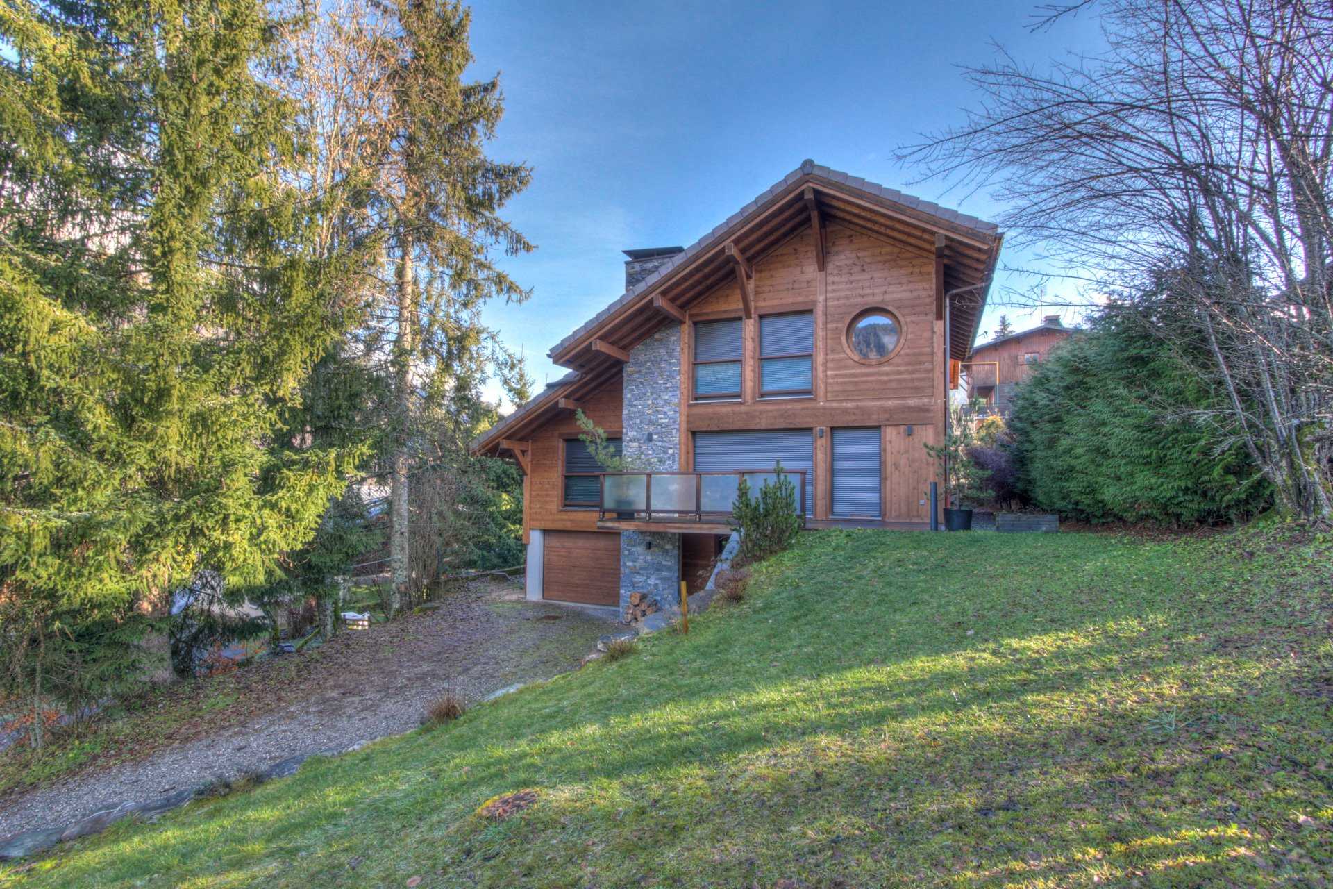 House in Morzine, Haute-Savoie 11243251