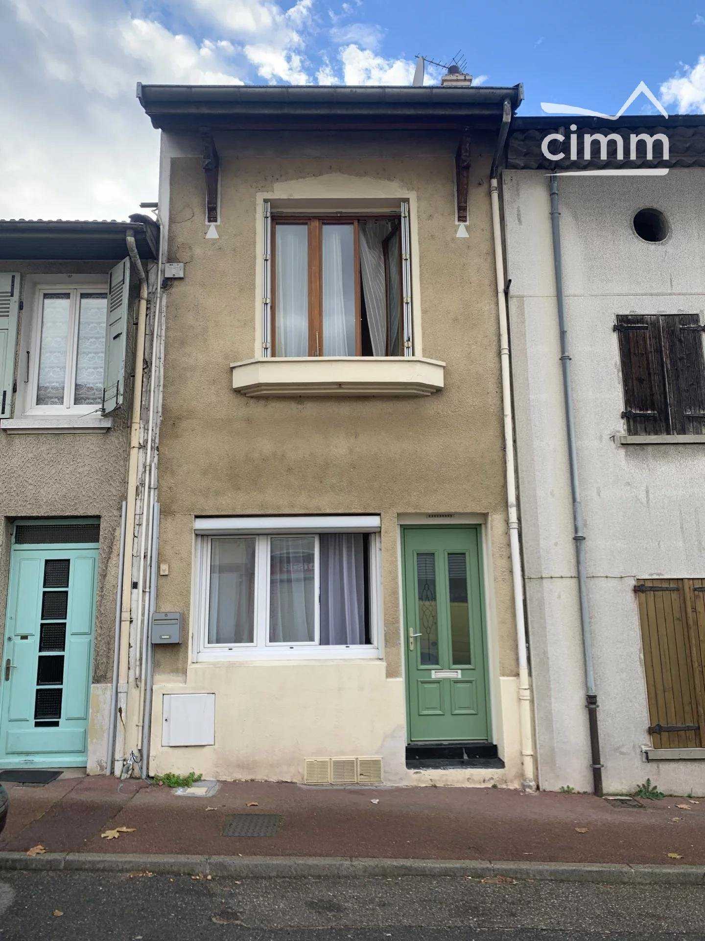 Dom w Saint-Rambert-d'Albon, Owernia-Rodan-Alpy 11243254