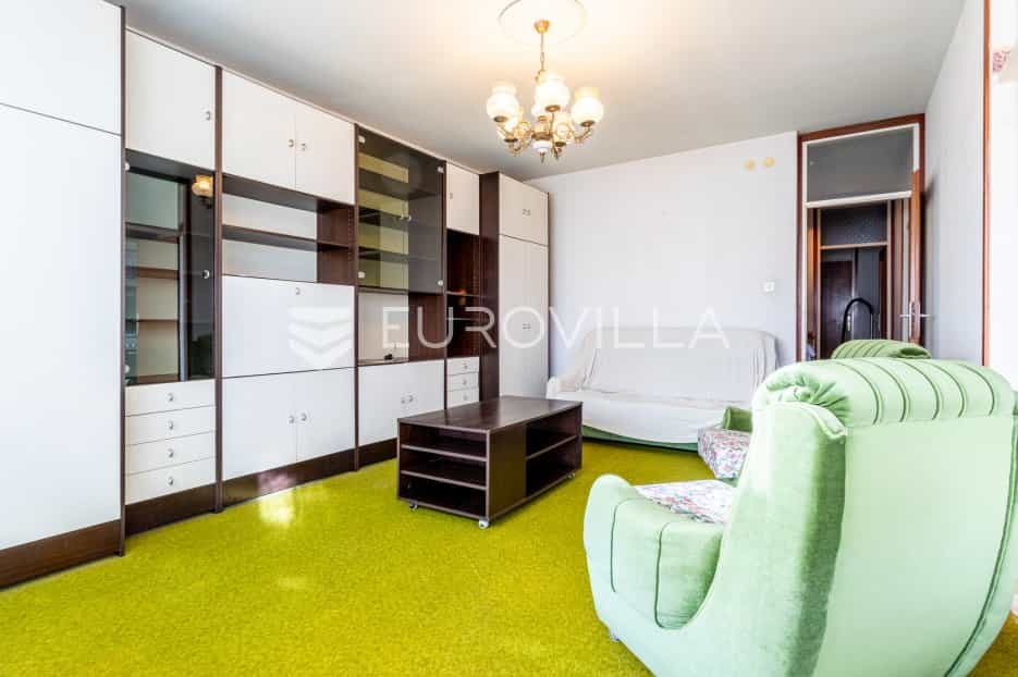 公寓 在 杜布拉瓦, 斯普利特斯科-达尔马提亚祖帕尼亚 11245758
