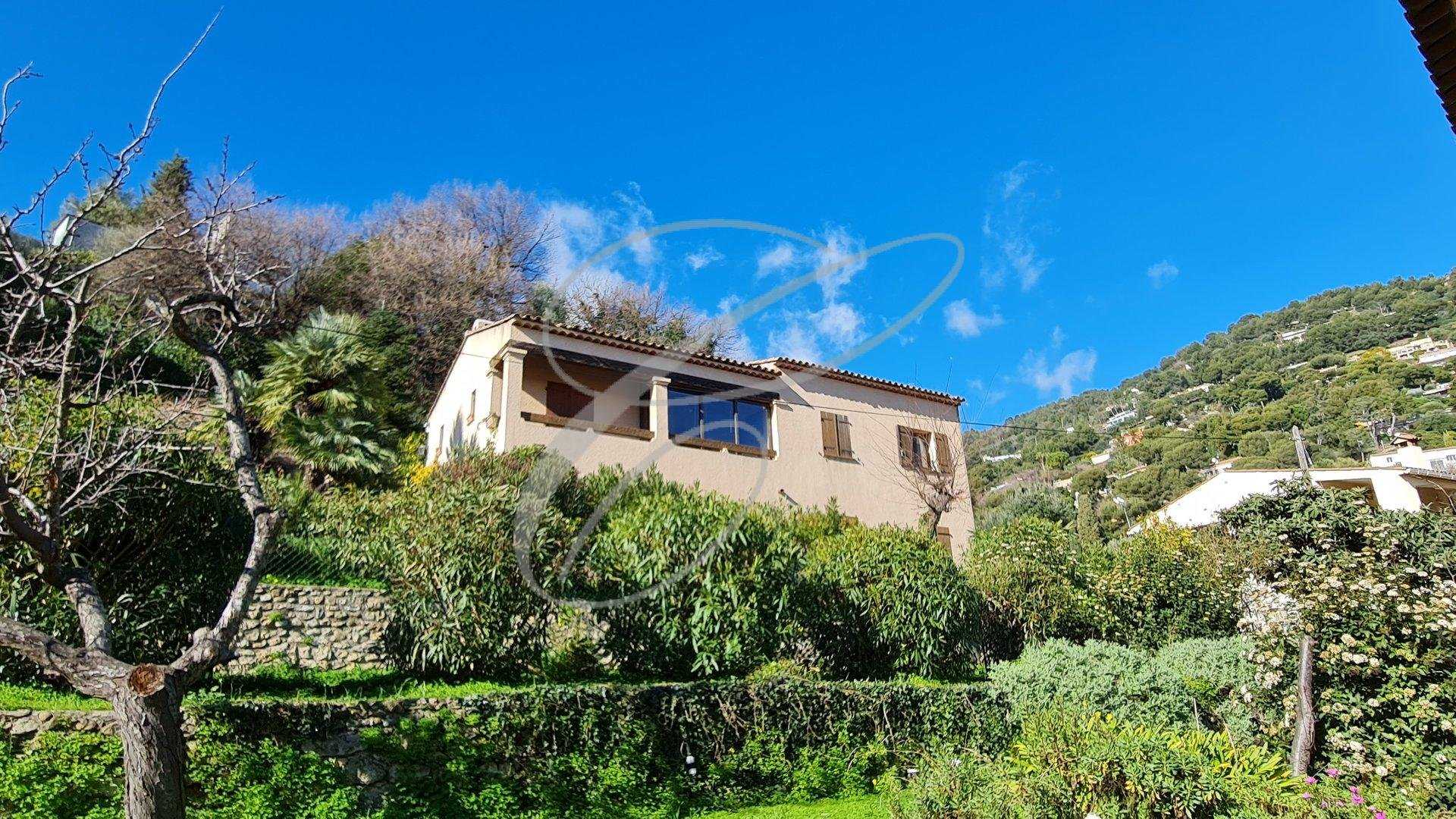 House in Cap Martin, Provence-Alpes-Cote d'Azur 11245828