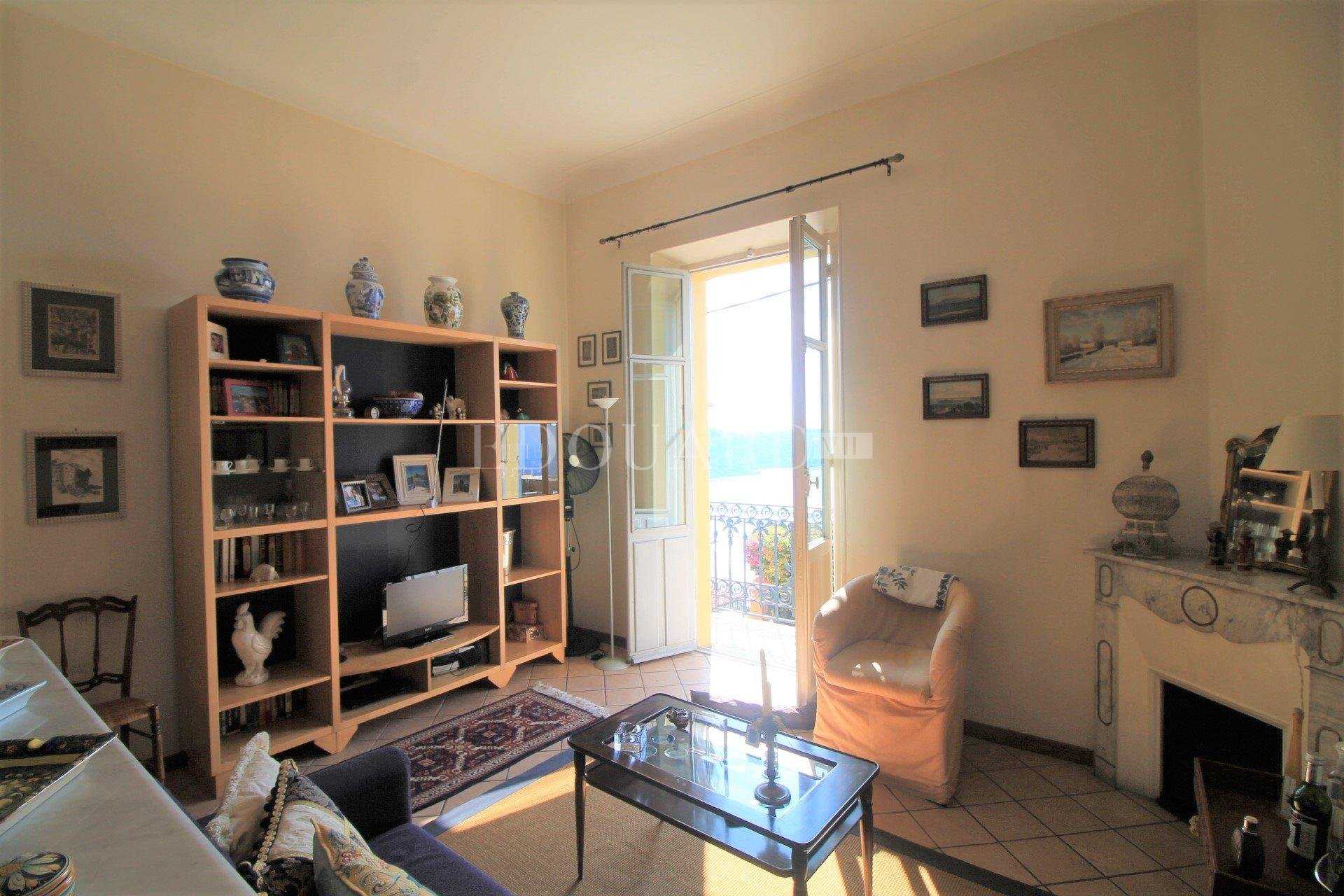Eigentumswohnung im Roquebrune, Provence-Alpes-Côte d'Azur 11245855