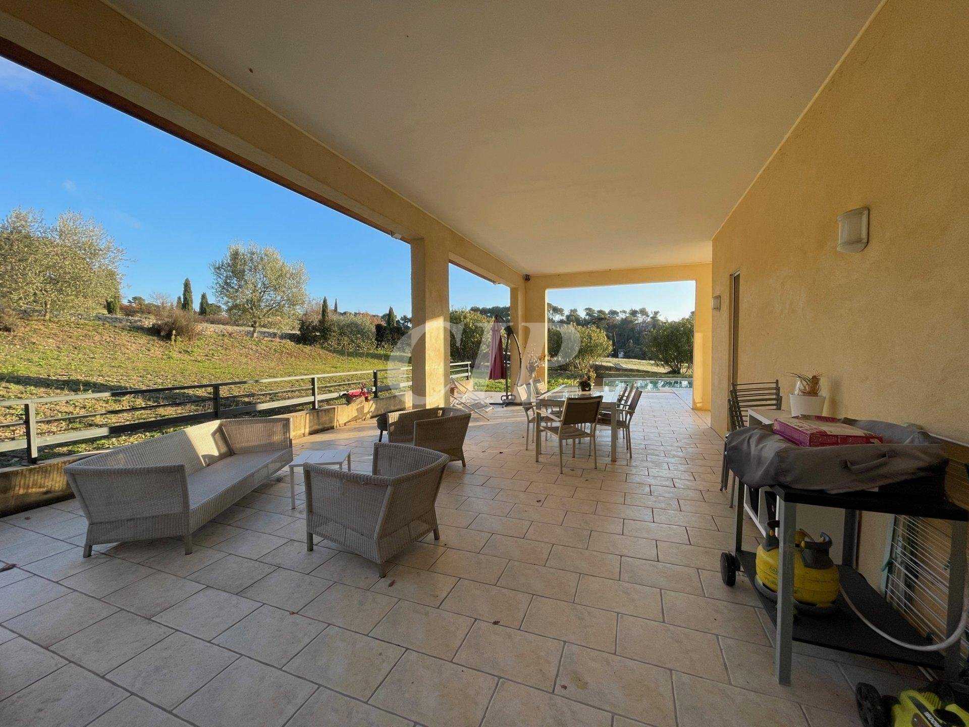Rumah di Les Gervais, Provence-Alpes-Cote d'Azur 11248456