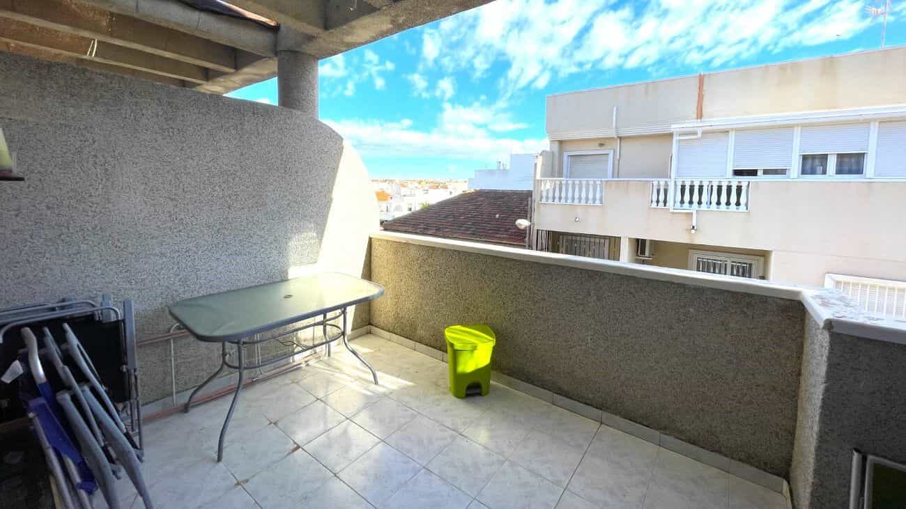 Condominium in Torremendo, Comunidad Valenciana 11250520