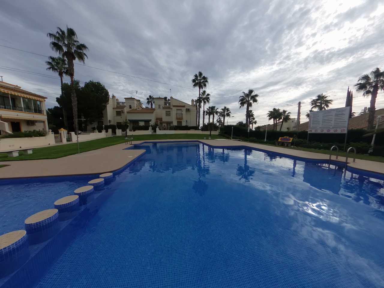 Condominium in Villamartin, Andalusië 11251646