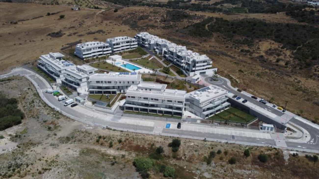Condominium dans Estepona, Andalucía 11252367