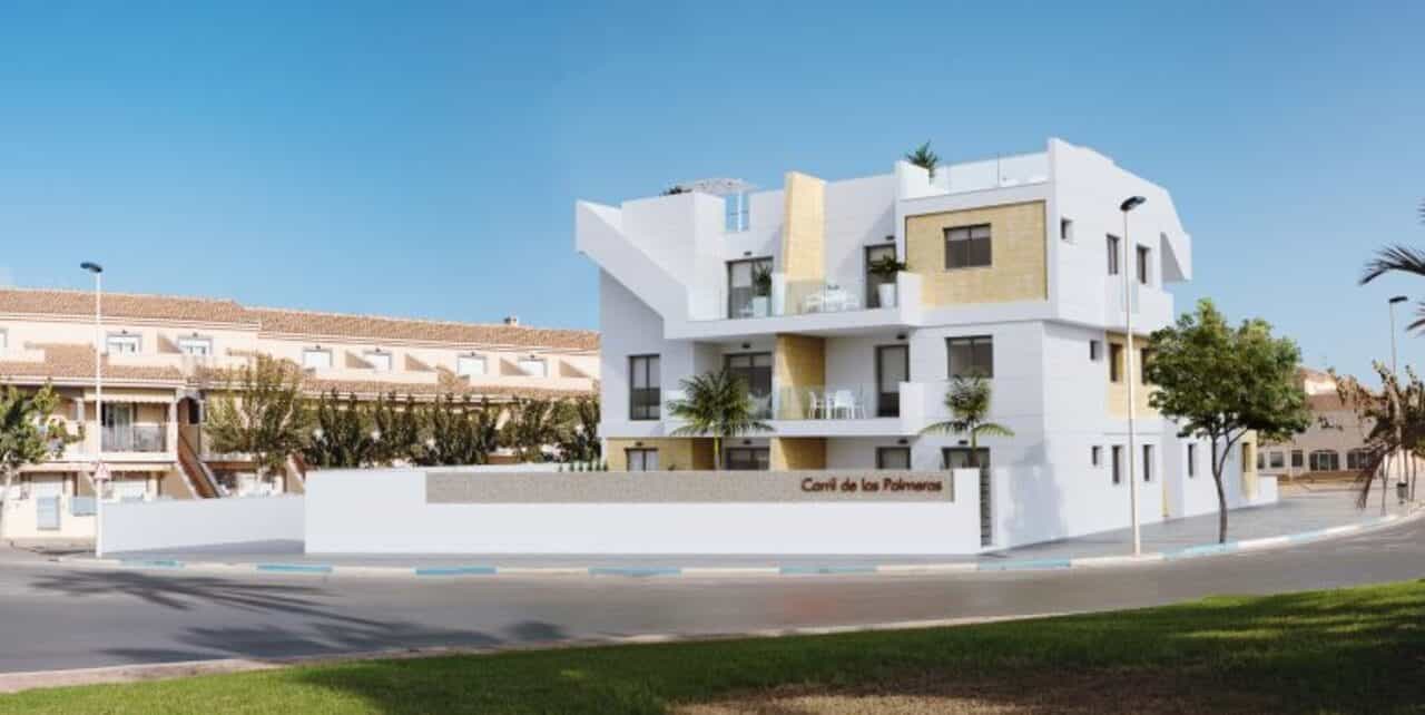 Condominium in Roda, Murcia 11255004