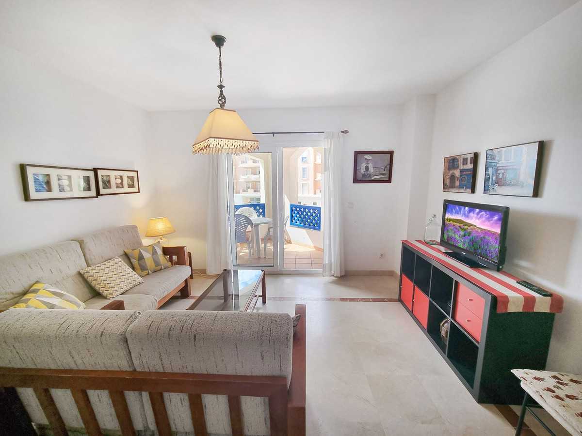 Condominium in Manilva, Andalucía 11258560