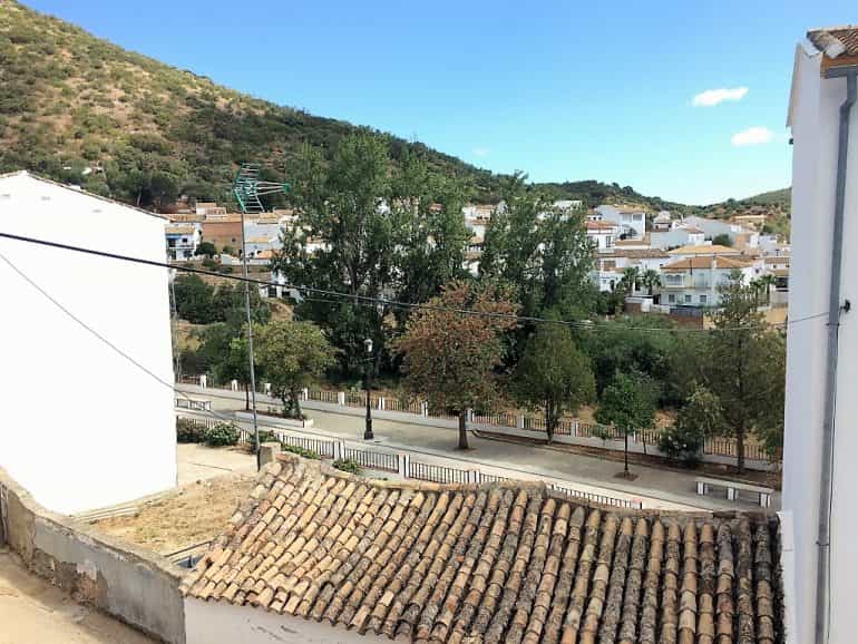 房子 在 Algodonales, Andalucía 11258561