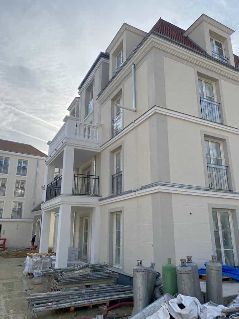 Condominium in Drancy, Ile-de-France 11262457