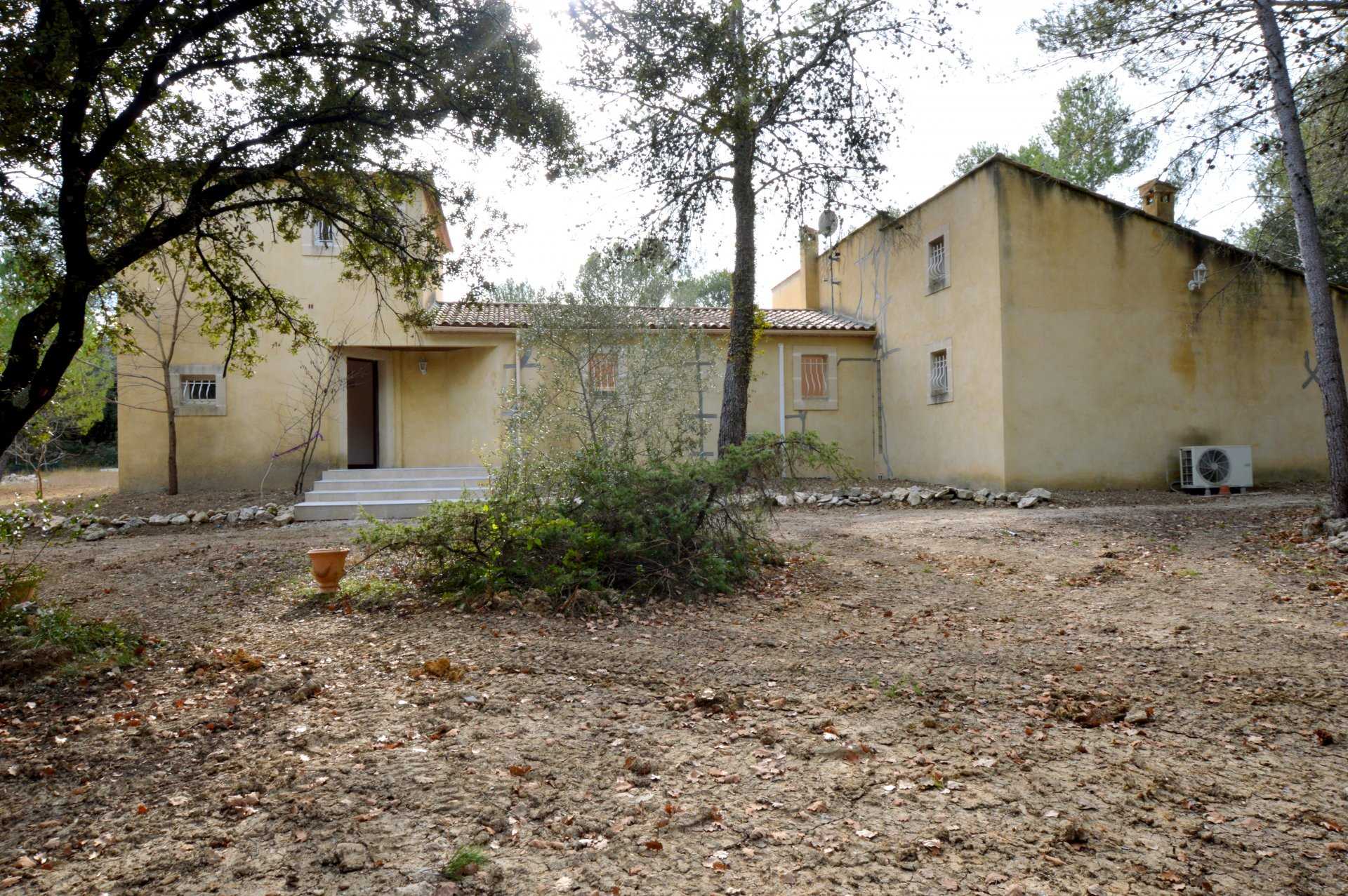 Dom w Galargues, Occitanie 11266350