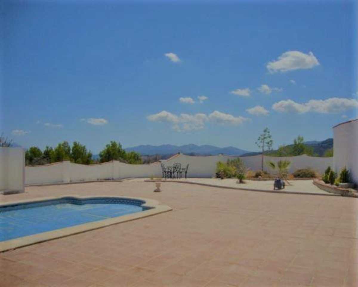 Haus im Tolox, Andalusien 11270050