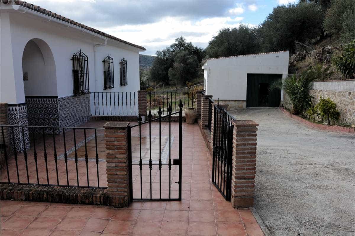House in Alcaucín, Andalucía 11271436