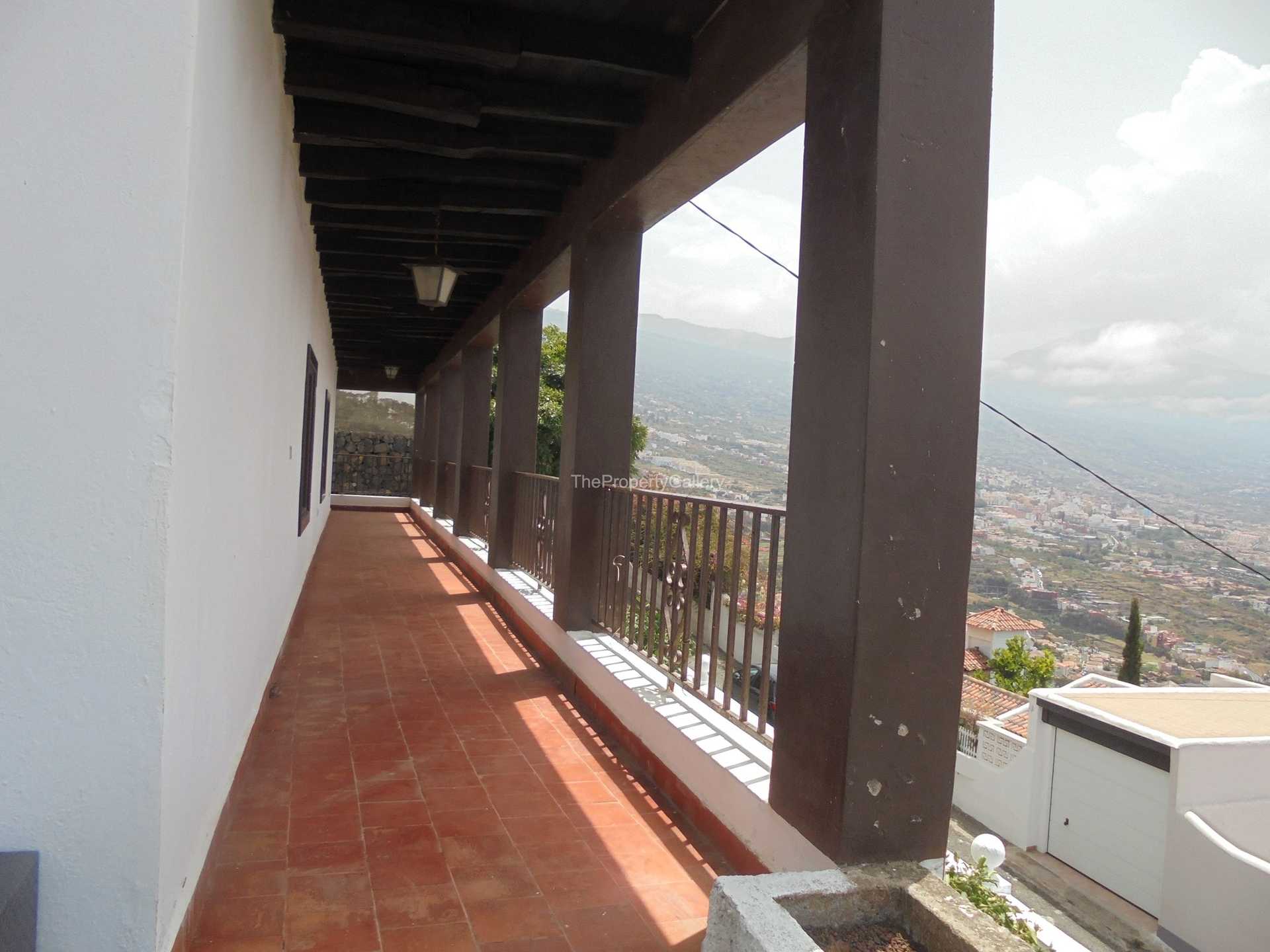 Dom w La Orotava, Canarias 11271497