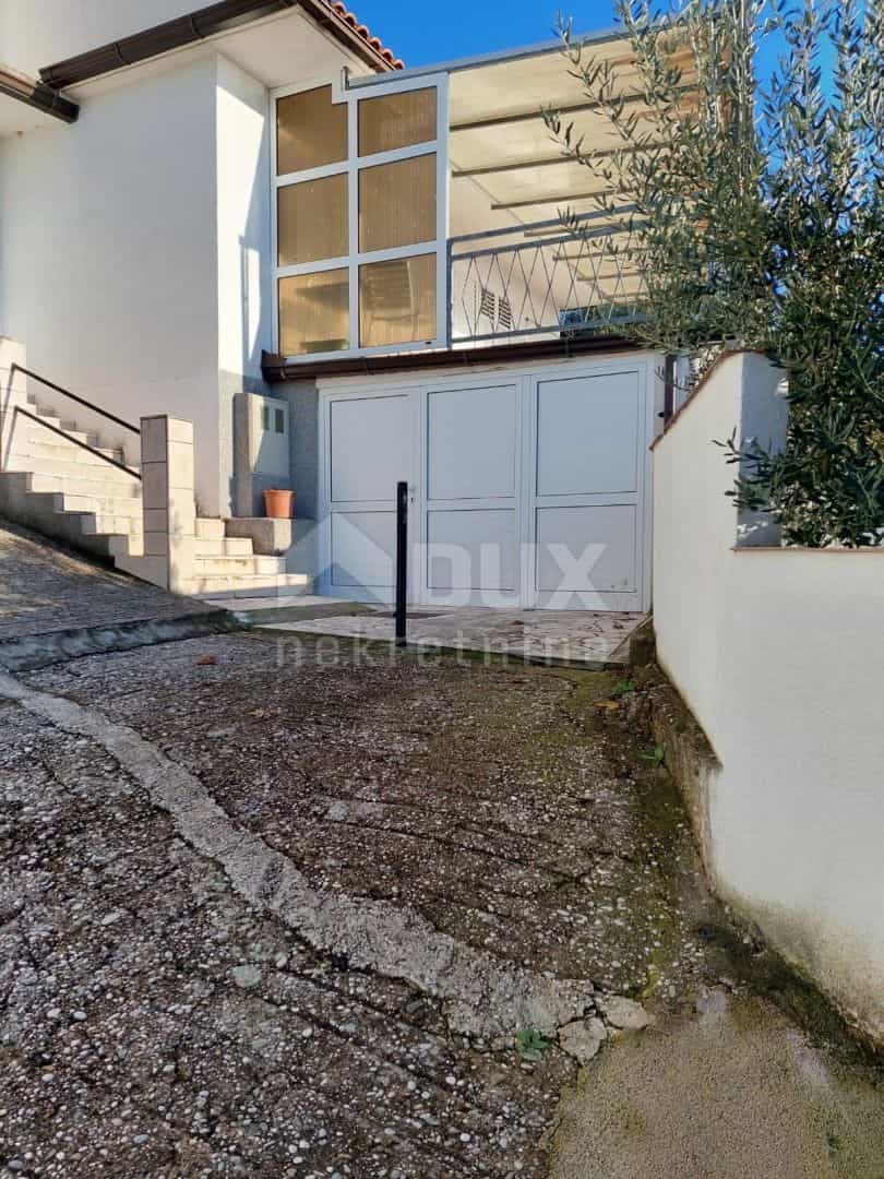 Rumah di Makarska, Splitsko-Dalmatinska Zupanija 11273293