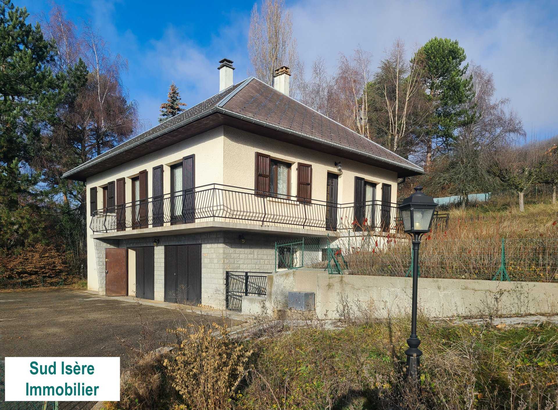 House in Aveillans, Auvergne-Rhone-Alpes 11274295