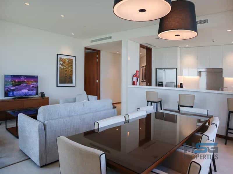Condominium in Dubai, Dubayy 11274510