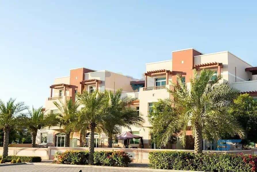 Condominium in Abu Dhabi, Abu Zaby 11274621