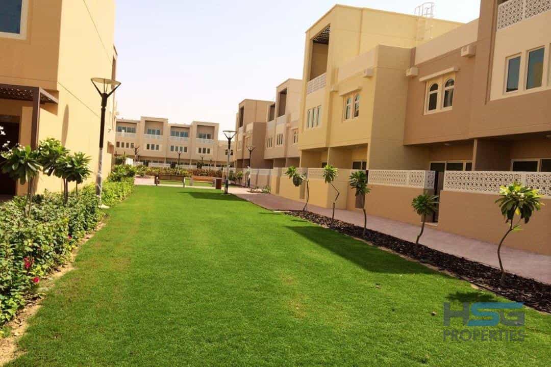 Rumah di 'Ud al Bayda', Dubai 11274663