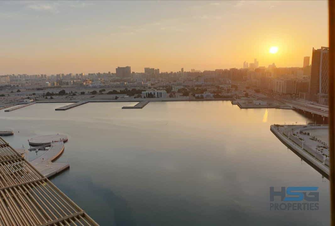 Condominium in Abu Dhabi, Abu Dhabi 11274671