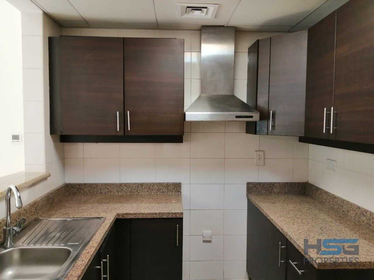 Condominium in Warisaan, Dubayy 11274681