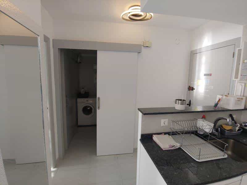 Condominium in La Vila Joiosa, Comunidad Valenciana 11274716