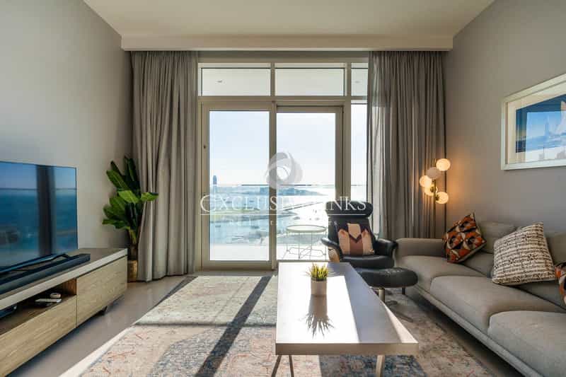 Residential in Dubai, Dubai 11274817