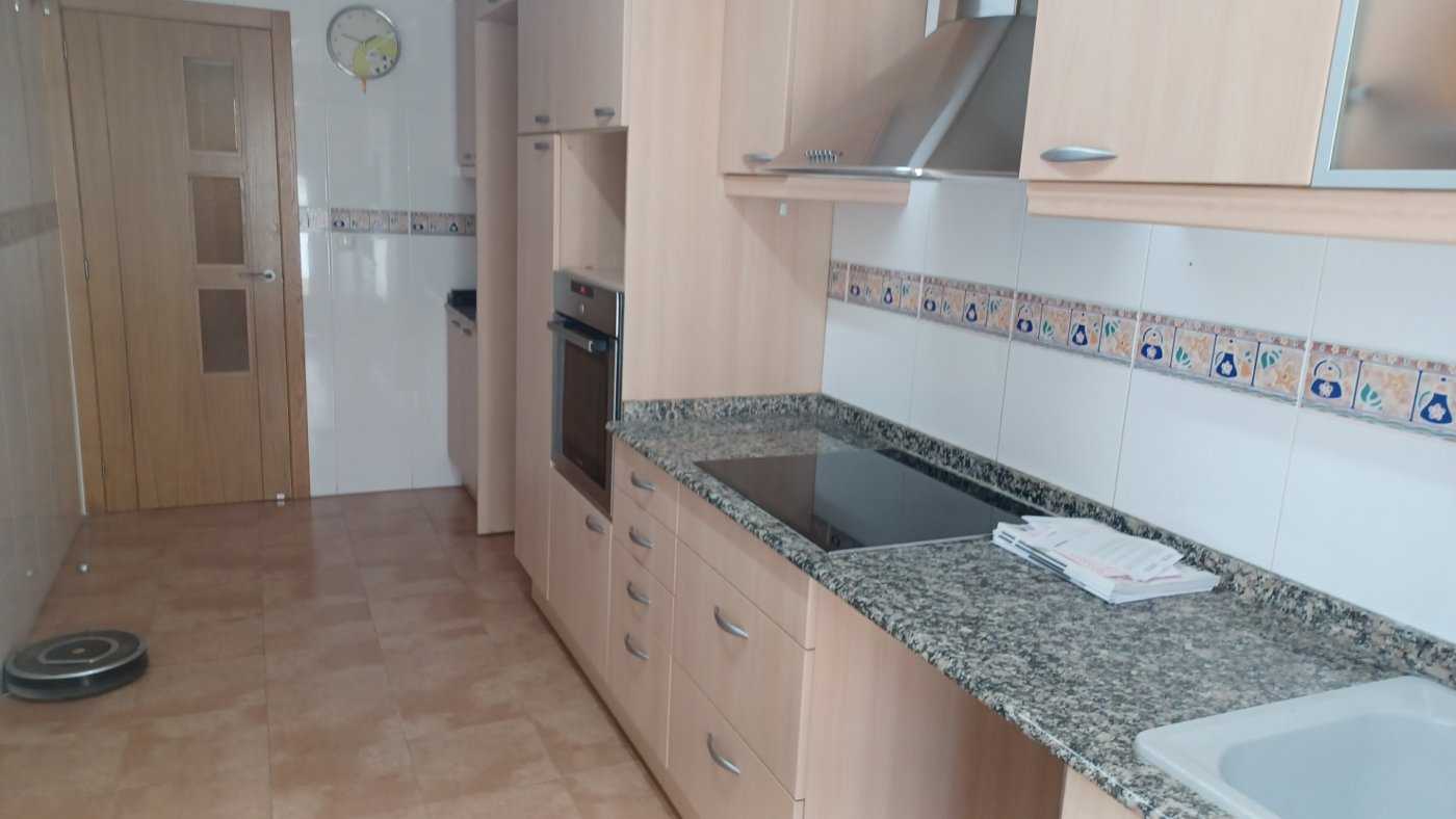Condominium in Catarroja, Comunidad Valenciana 11274901