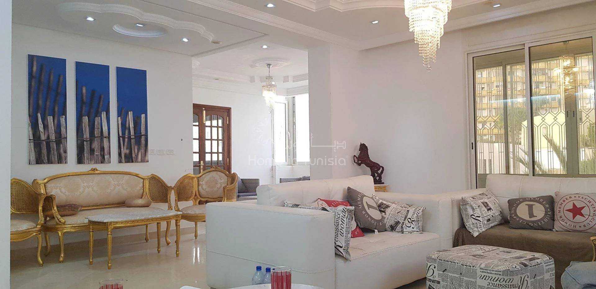بيت في Ariana, Tunis 11275833