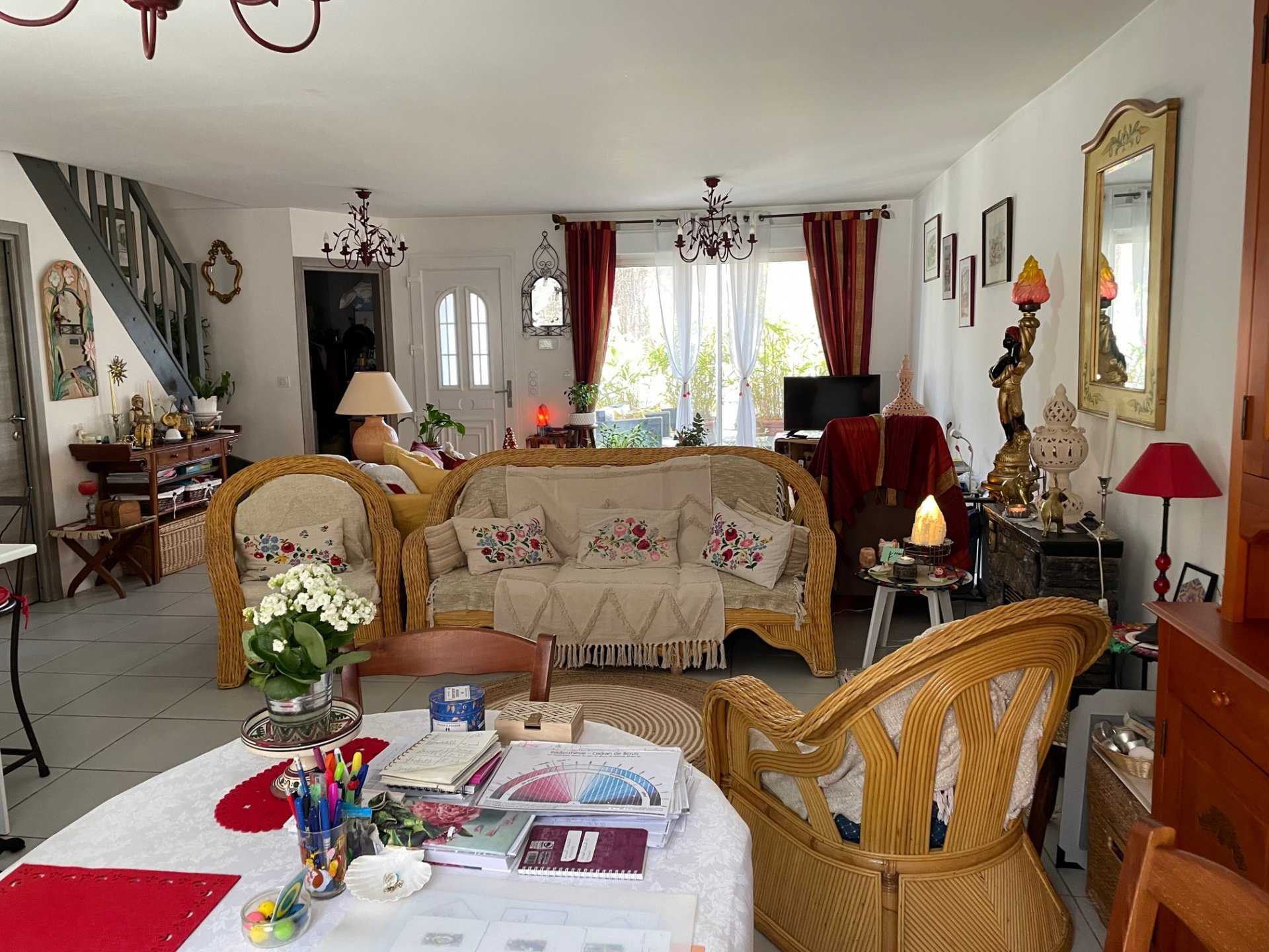 Dom w Lavelanet, Ariège 11276689