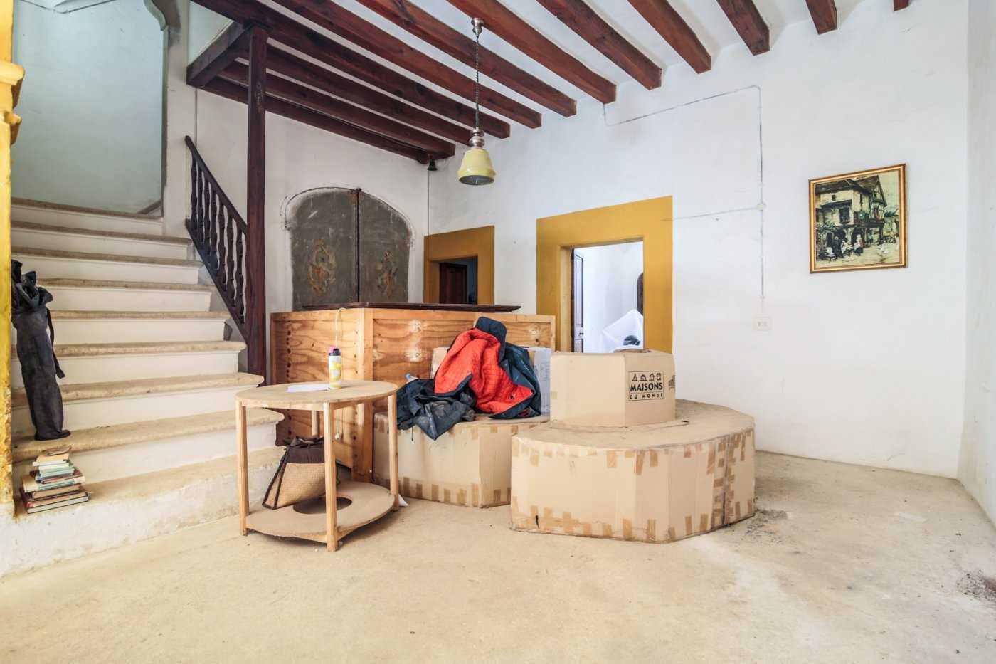بيت في Campanet, Illes Balears 11276915