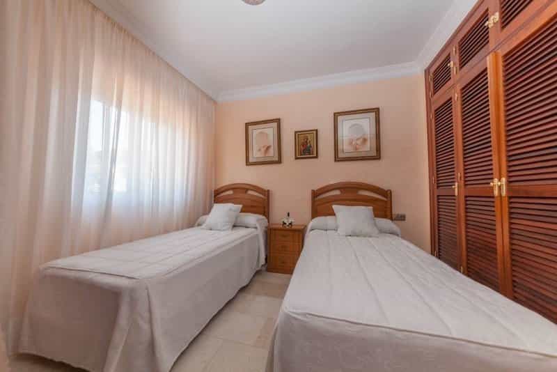 House in Marbella, Andalucía 11276986
