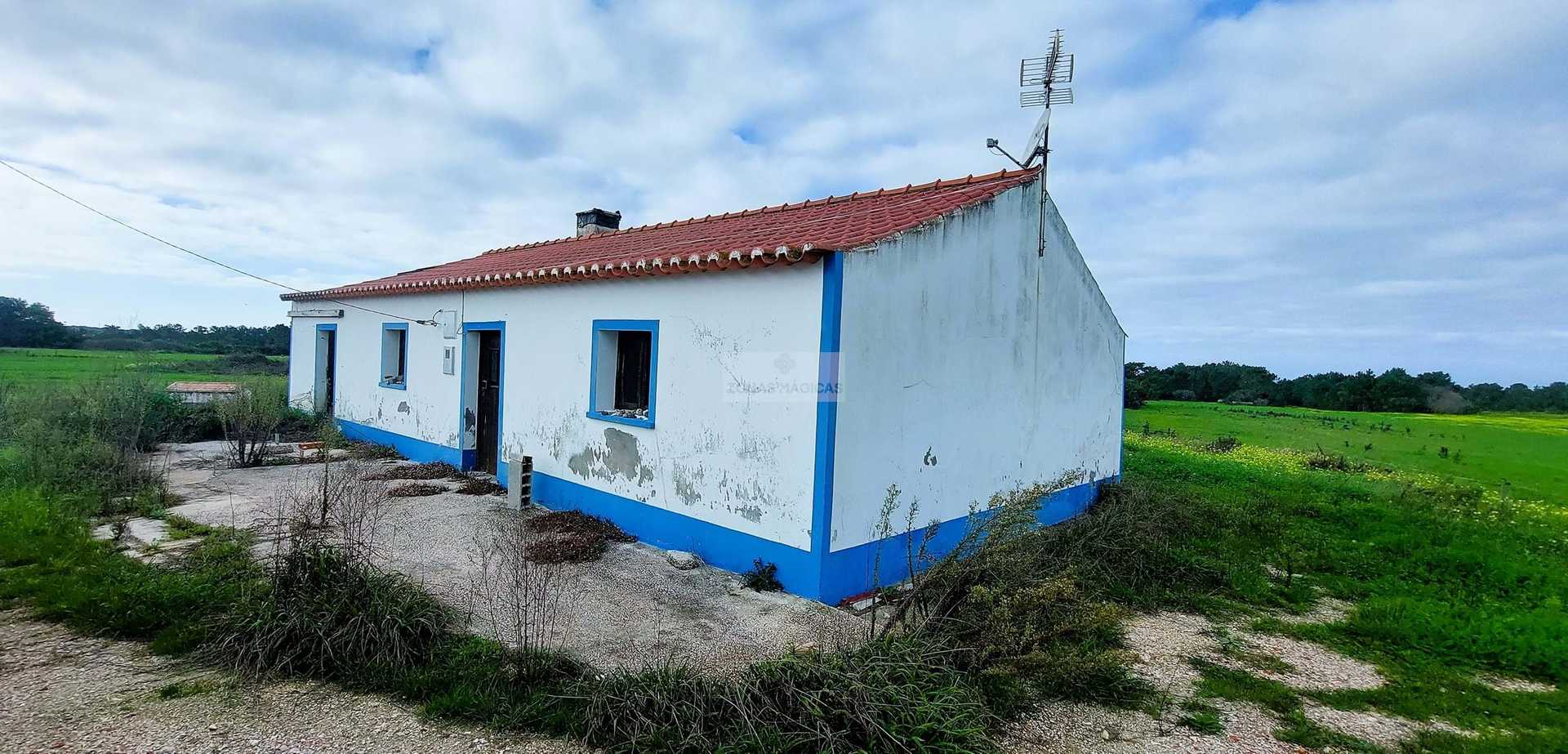 Tanah di Aljezur, Faro 11279598