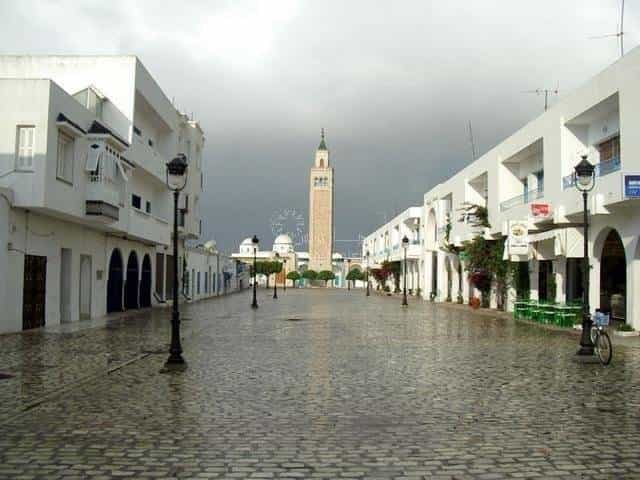 Sbarcare nel La Marsa, Tunis 11286412