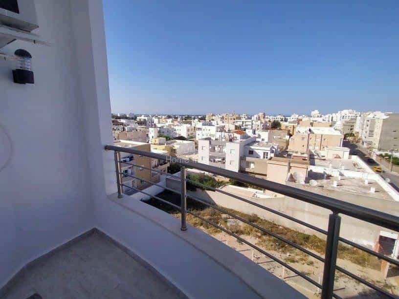 Osakehuoneisto sisään Kalaa Srira, Sousse 11286512