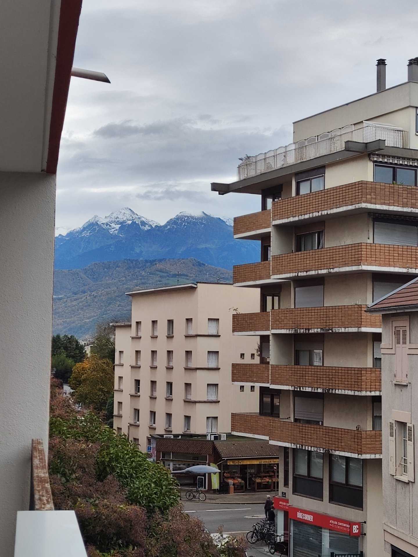 Condominium in Grenoble, Isère 11287724