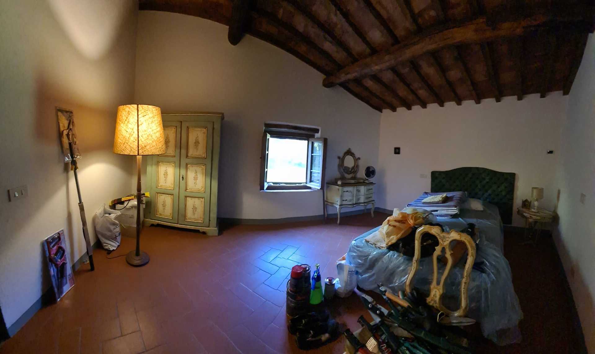집 에 , Tuscany 11287982