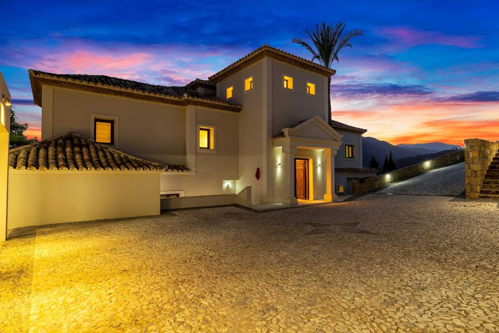 House in Benahavis, Andalusia 11291033