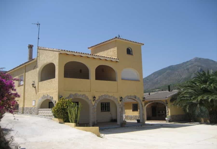 жилой дом в Bolulla, Comunidad Valenciana 11293311