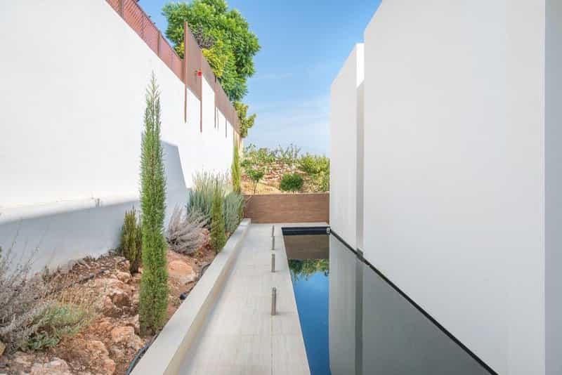 House in Malaga, Andalusia 11295320