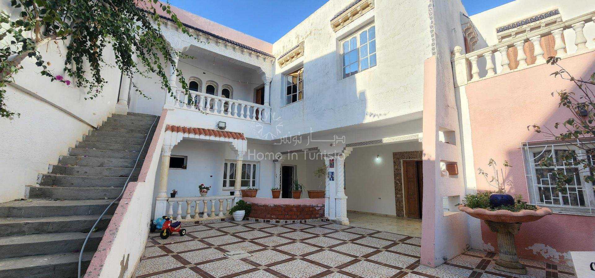 Haus im Kalaa Srira, Sousse 11296518