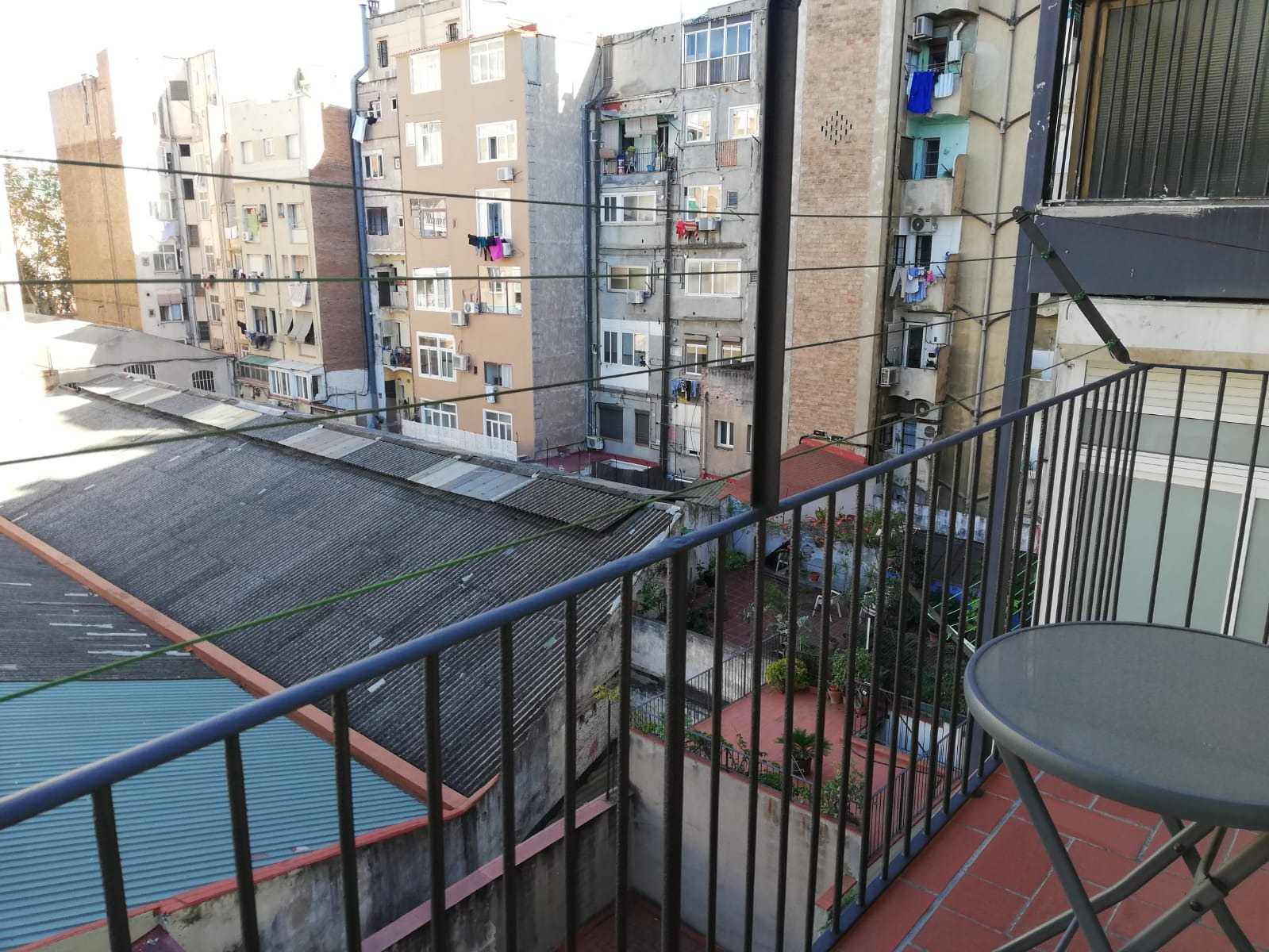 Condominium dans Barcelone, Catalogne 11296833
