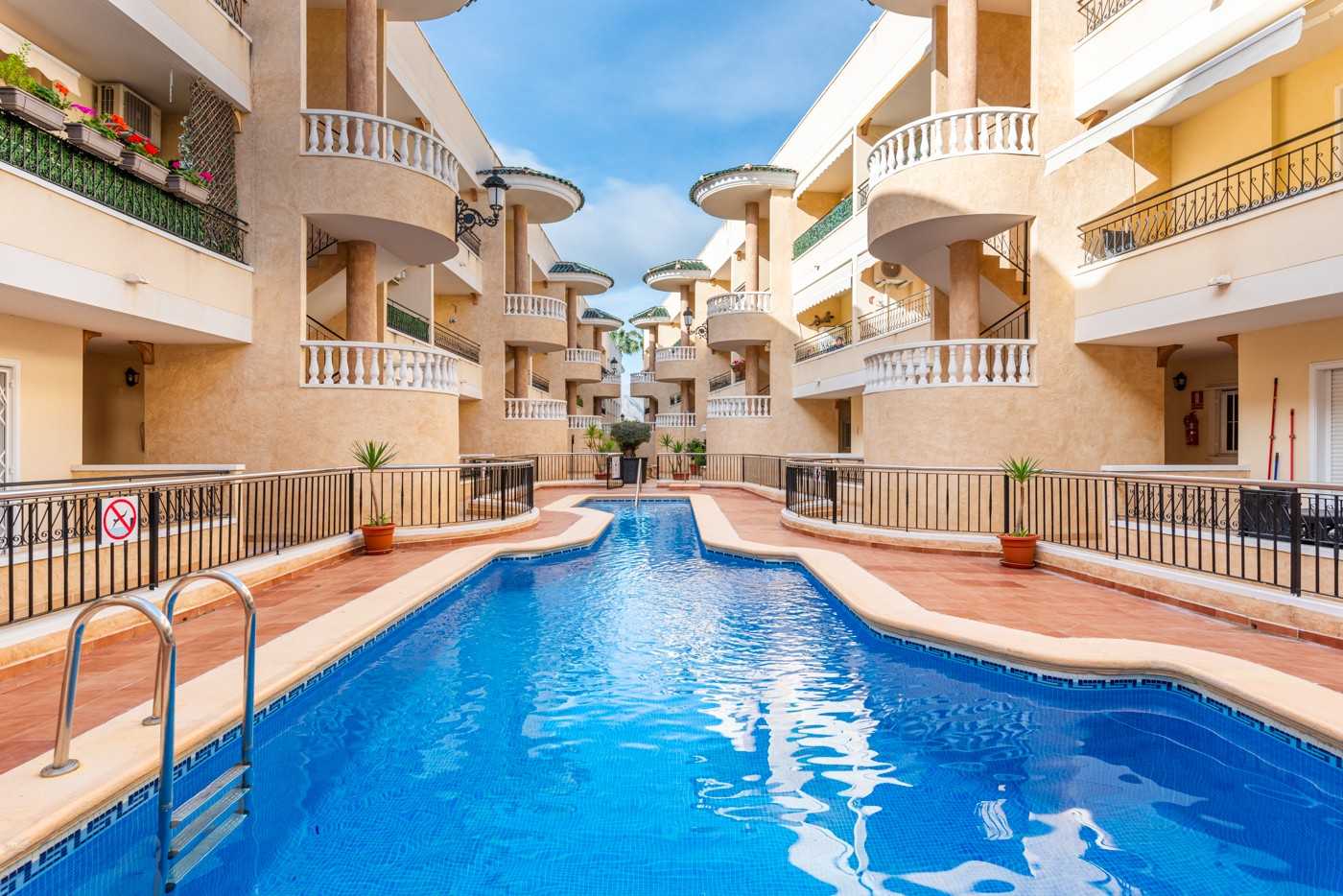 Condominium in Jacarilla, Valencia 11296982