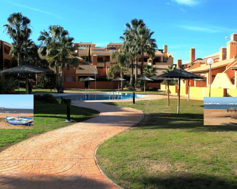 Condominium in Playa de los Nietos, Murcia 11297522