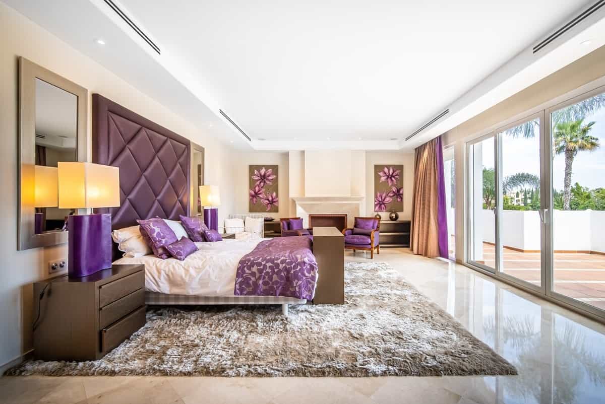 House in Marbella, Andalucía 11298333