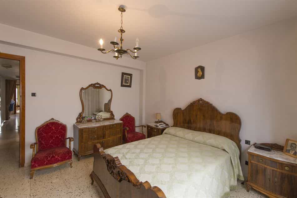 公寓 在 雷博勒城堡, 巴伦西亚 11298465