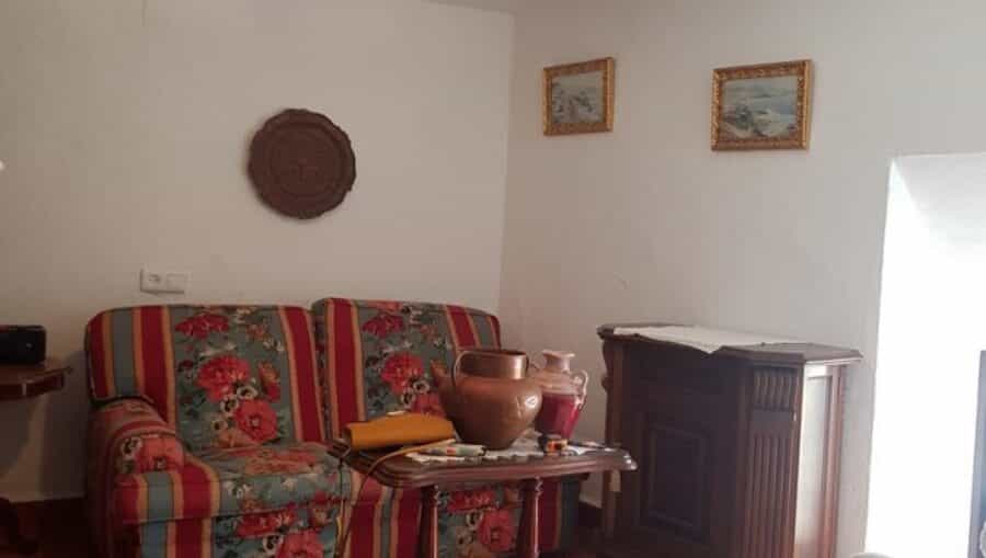 House in Casarabonela, Andalusia 11298479