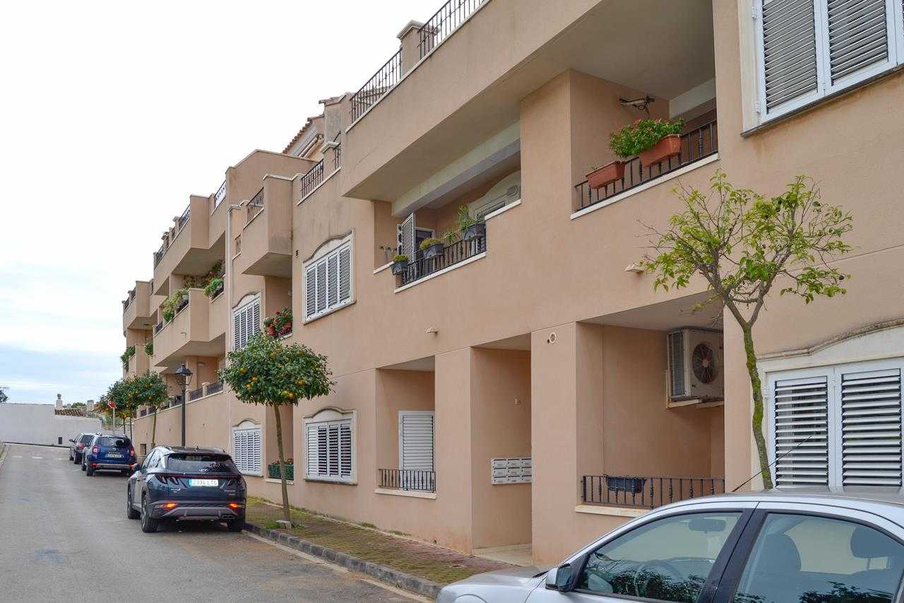 Condominium in Gata de Gorgos, Valencia 11298705