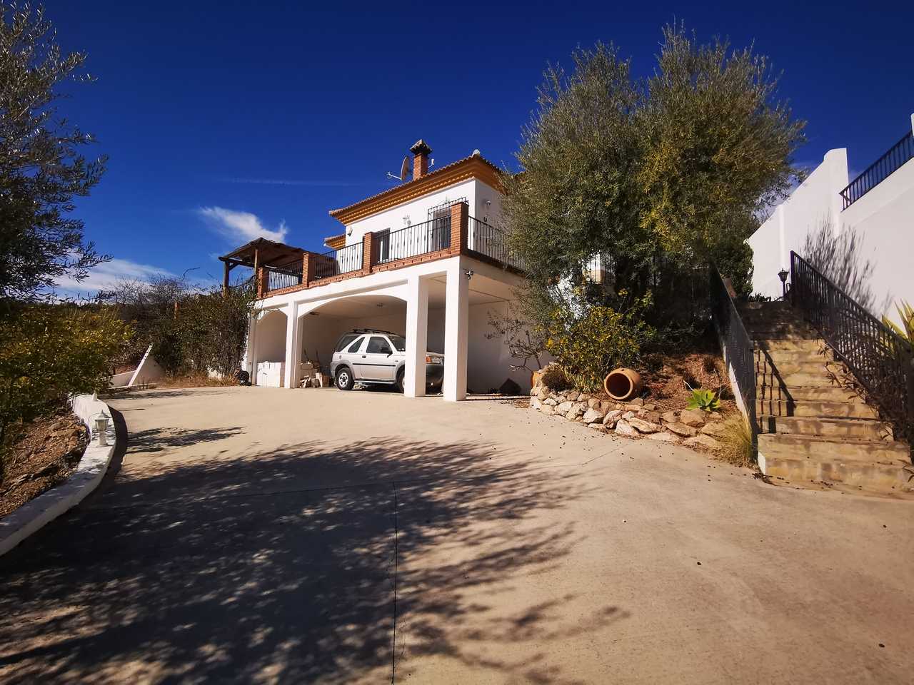 Rumah di Alcaucin, Andalusia 11299116