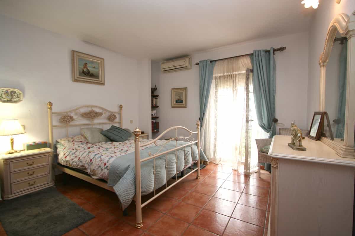 Dom w Fuengirola, Andaluzja 11299562