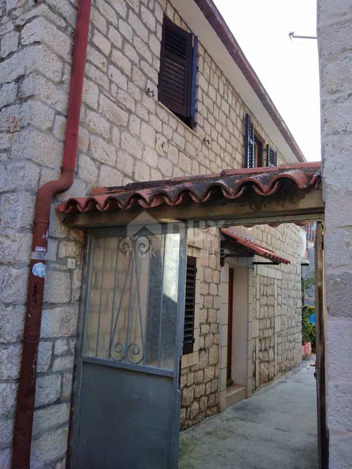 Huis in Trogir, Splitsko-Dalmatinska Zupanija 11303215